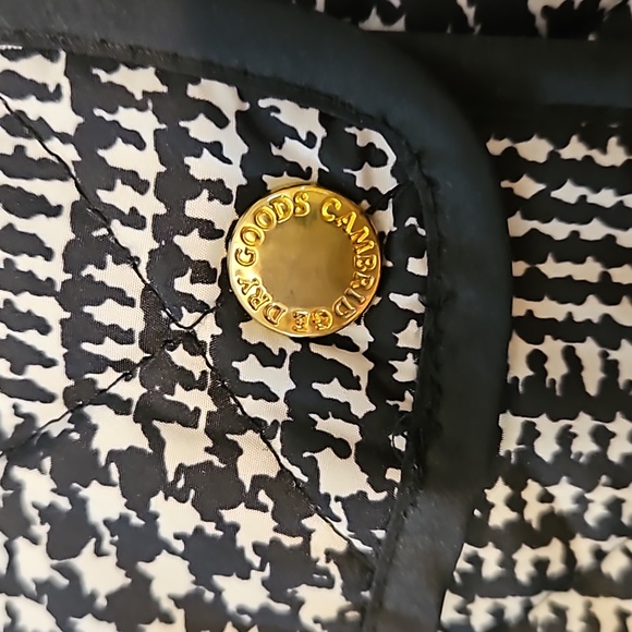 Cambridge Dry Goods Distinctively British Black & White Vest - Picture 2 of 11